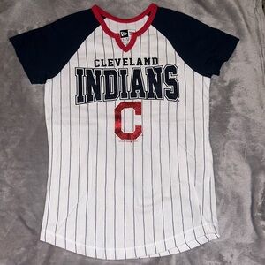 Girls youth size 7–8 MLB Cleveland Indians T-shirt